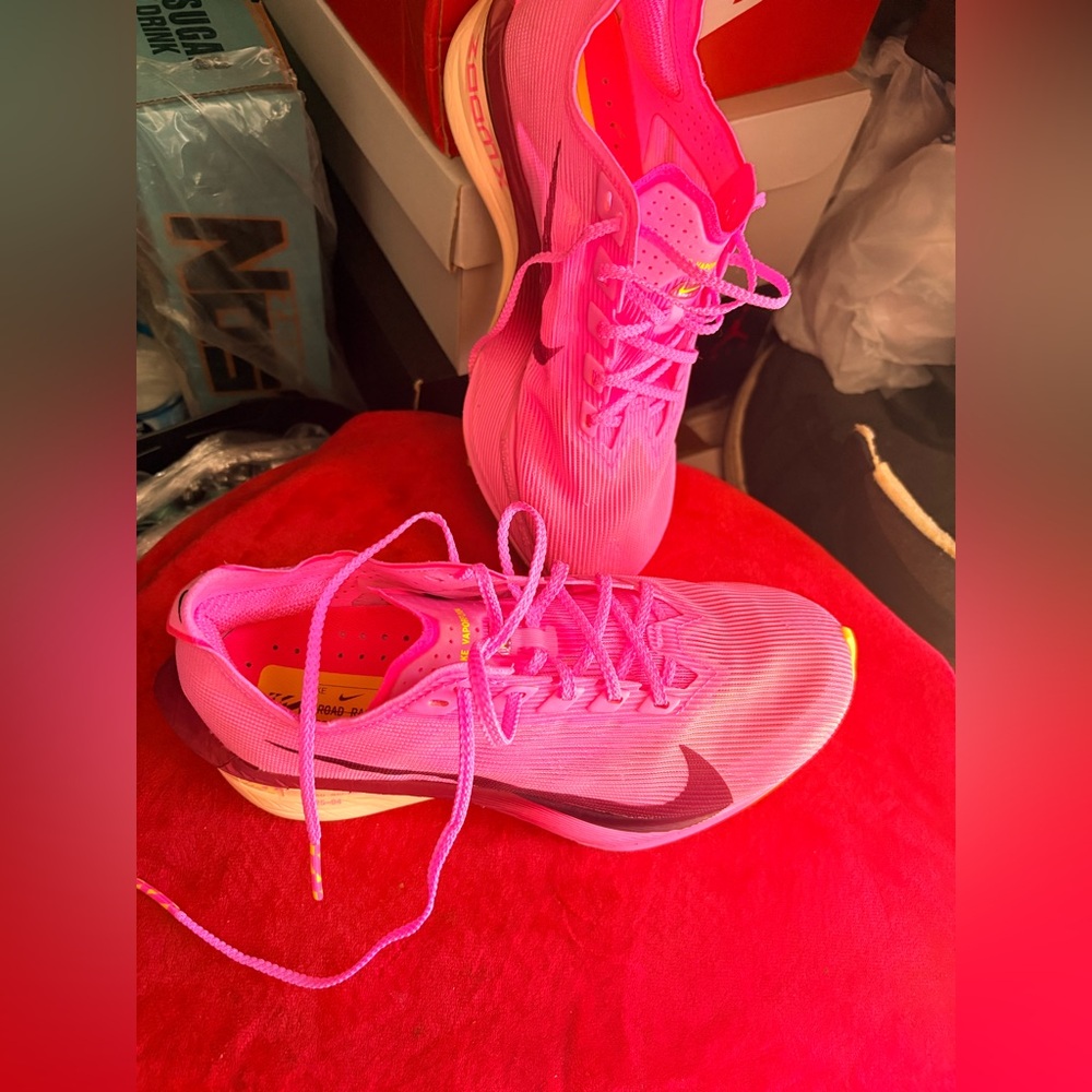 Nike Women's Vaporfly 4 Pink Spell / Hyper Pink / Volt Ice